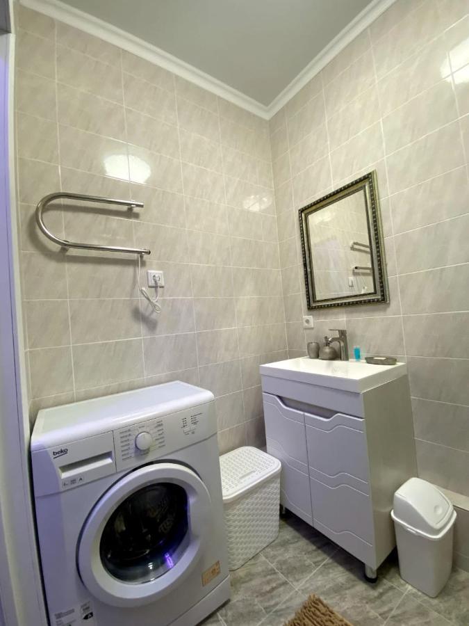 Medinahotelkz, # 63, Вид На Горы, 15 Мин Пешком До Арбата, Halal Almaty Eksteriør bilde